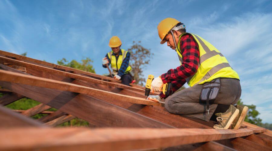 Professional gutter cleaning in Beloit, OH